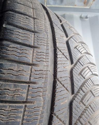 Michelin Pilot Alpin PA4 235/40 R18