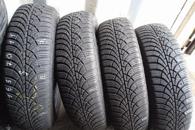 Goodyear UltraGrip 9 165/70 R14