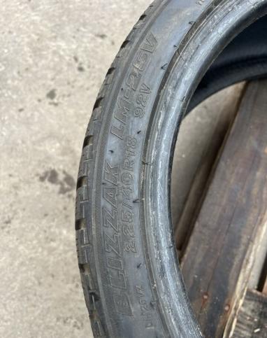 Bridgestone Blizzak LM-25 225/40 R18