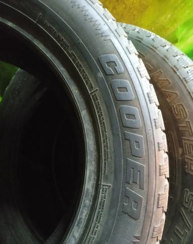 Cooper Weather-Master S/T 2 235/55 R17