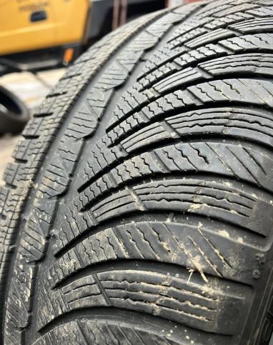 Michelin Pilot Alpin 4 245/45 R18