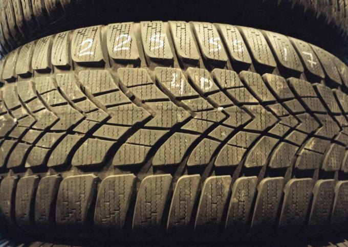 Dunlop SP Winter Sport 4D ROF 225/55 R17