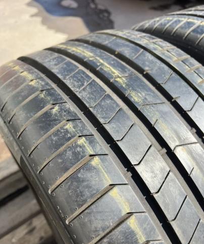 Pirelli P Zero PZ4 285/40 R19