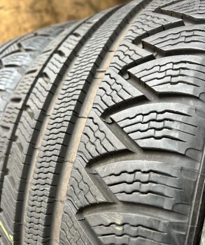 Michelin Pilot Alpin PA3 245/40 R18