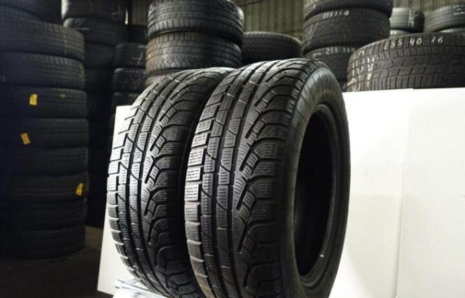 Pirelli Winter Sottozero 240 Serie II 235/50 R17