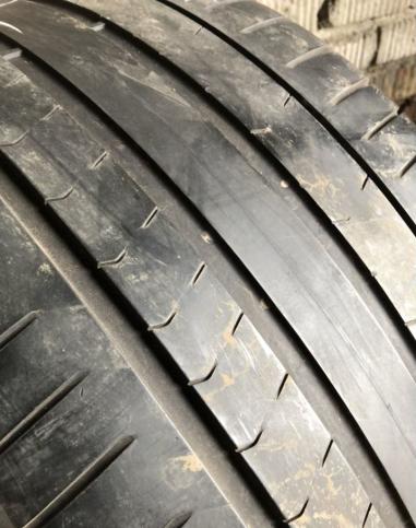 Pirelli P Zero PZ4 315/35 R21