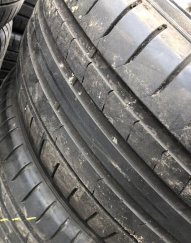 Pirelli P Zero PZ4 245/45 R20