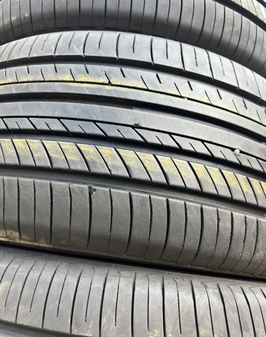 Yokohama Advan dB V552 255/45 R18