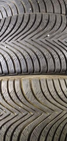 Michelin Alpin 5 225/45 R17