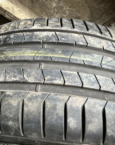 Pirelli P Zero PZ4 315/35 R21