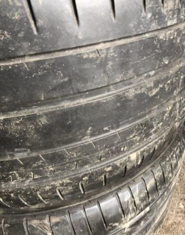 Pirelli P Zero PZ4 315/30 R22