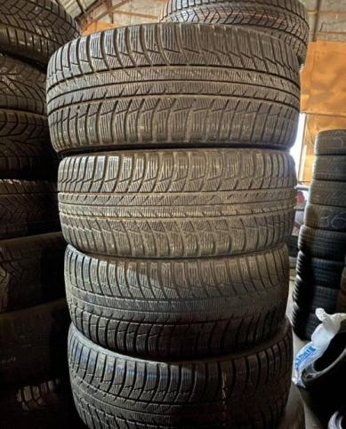 Bridgestone Blizzak LM-001 225/40 R18