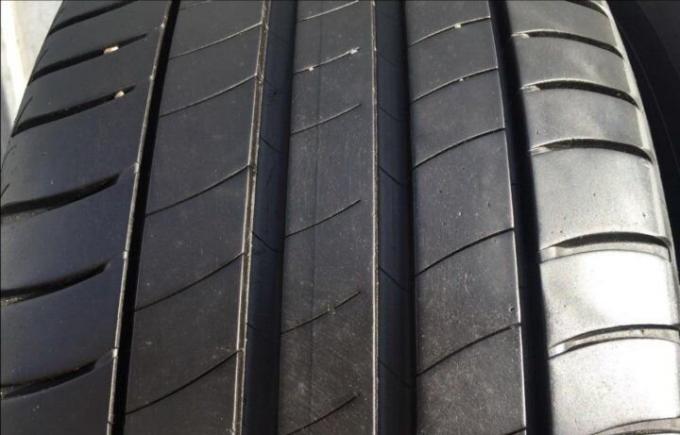 Michelin Primacy 3 215/65 R17