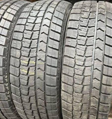 Dunlop Winter Maxx WM02 215/60 R16