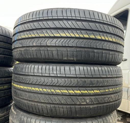 Kumho Majesty 9 Solus TA91 245/45 R19