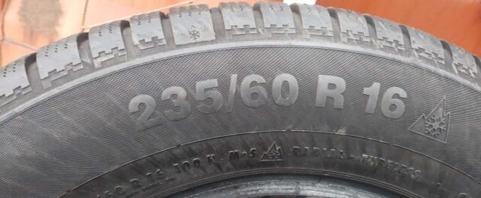 Continental ContiWinterContact TS 830 P 235/60 R16