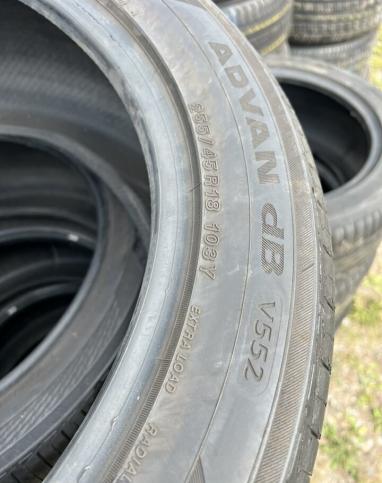 Yokohama Advan dB V552 255/45 R18