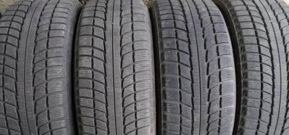 Triangle TR777 235/60 R18