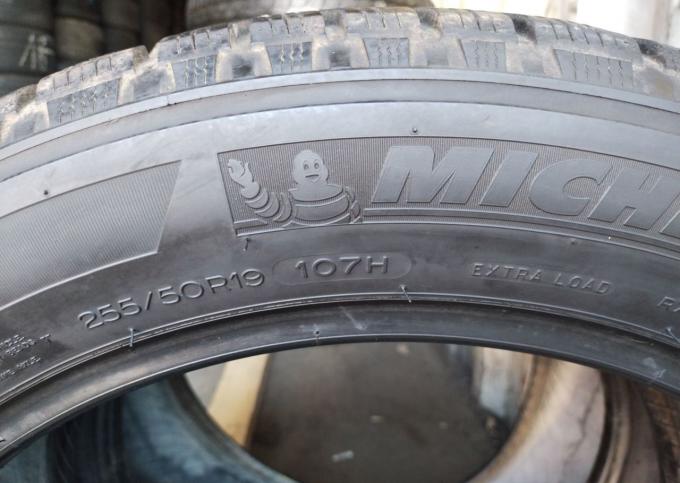 Michelin Latitude Alpin 255/50 R19 107H