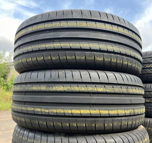 Goodyear Eagle F1 Asymmetric 3 245/45 R19 и 275/40 R19