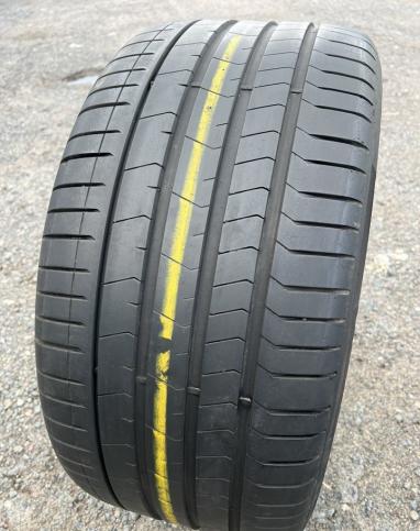 Pirelli P Zero PZ4 315/35 R21