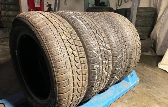 Tigar Winter 215/55 R17