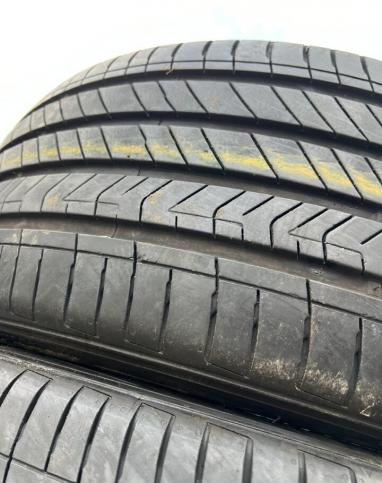 Kumho Majesty 9 Solus TA91 245/45 R19