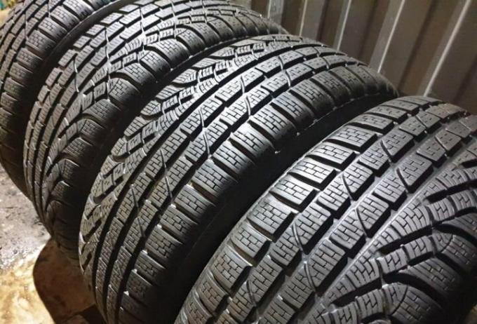 Pirelli Winter Sottozero II 225/45 R18