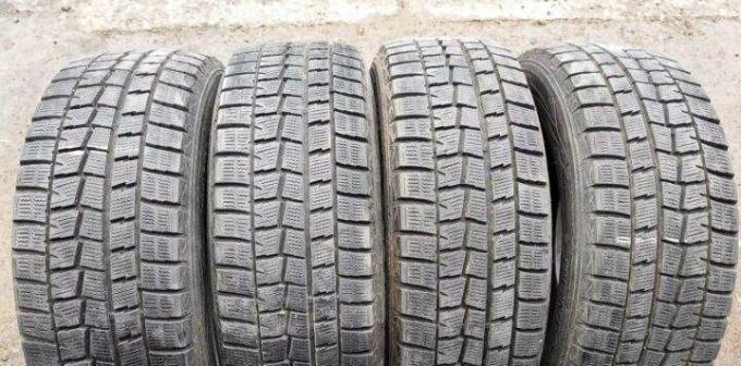 Dunlop Winter Maxx WM02 185/60 R15