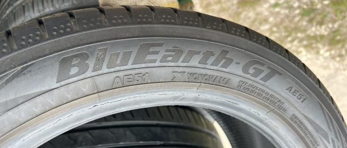 Yokohama BluEarth AE51 245/45 R18