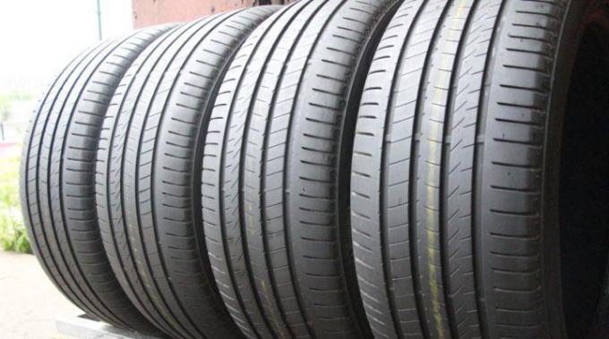 Bridgestone Alenza 001 255/50 R20