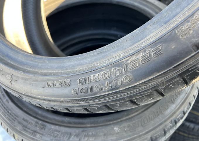 Dunlop SP Sport LM705 225/40 R18