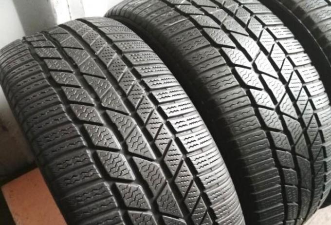 Continental ContiWinterContact TS 830 P 225/60 R18