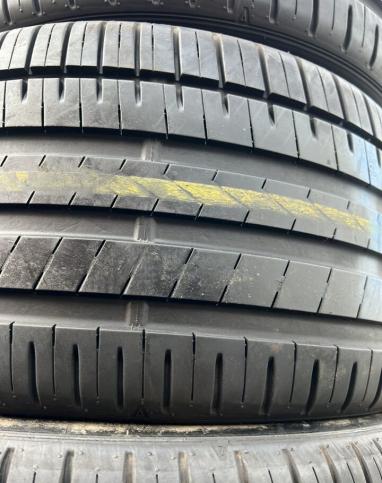 Falken Azenis FK-510 255/35 R18