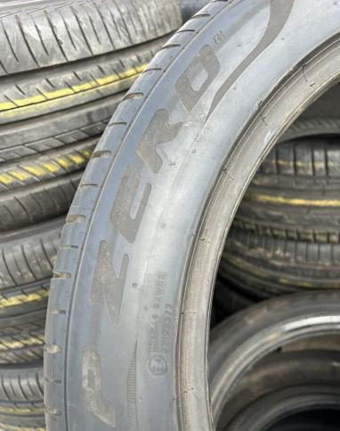 Pirelli P Zero PZ4 275/45 R21