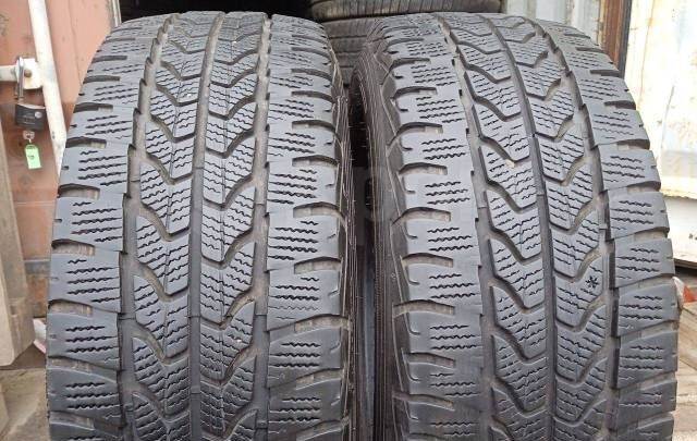 Goodyear UltraGrip Cargo 235/65 R16C