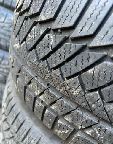 Continental ContiWinterContact TS 850 P 225/40 R18