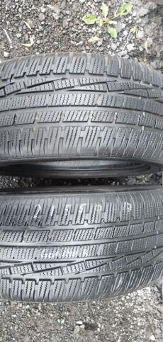 Goodyear UltraGrip Performance 215/50 R17