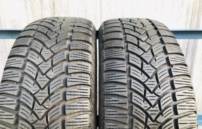 Esa-Tecar Super Grip 9 215/65 R16