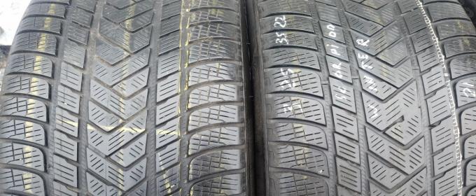 Pirelli Scorpion Winter 325/35 R22 114W