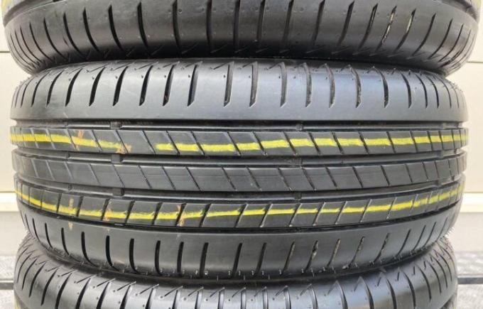 Bridgestone Turanza T005A 215/55 R17