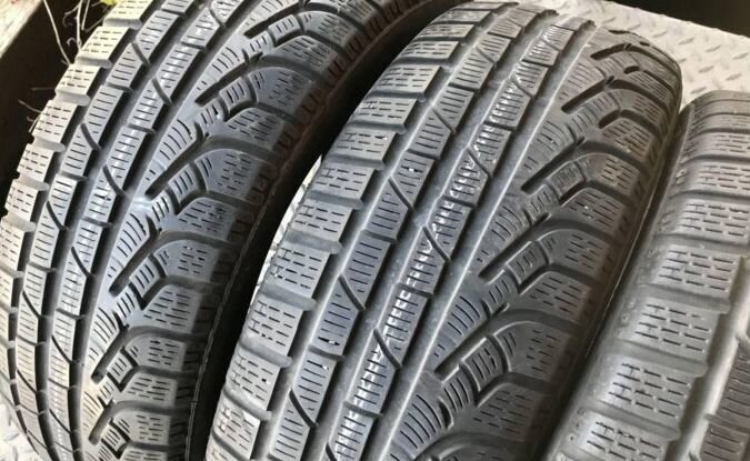 Pirelli Winter Sottozero 210 Serie II 235/50 R19