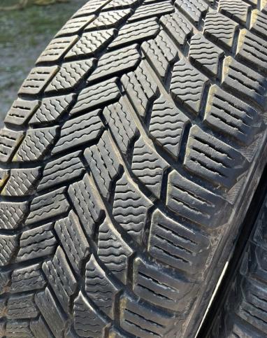 Michelin X-Ice Snow SUV 235/55 R19