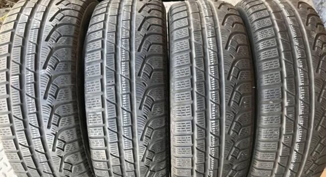 Pirelli Winter Sottozero 210 Serie II 235/50 R19