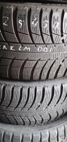 Bridgestone Blizzak LM-001 225/45 R18