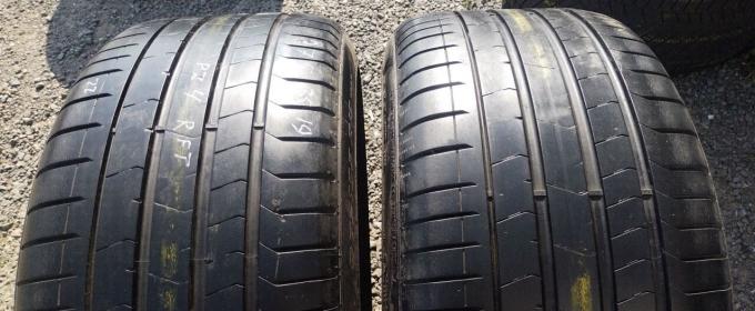 Pirelli P Zero PZ4 275/35 R19 Y