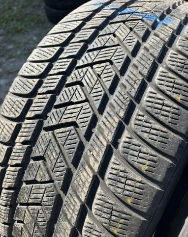 Pirelli Scorpion Winter 285/40 R22