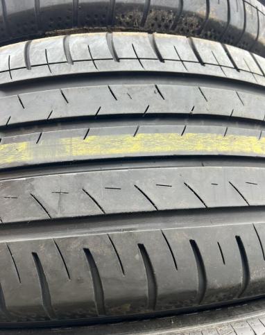 Yokohama BluEarth AE51 245/45 R18