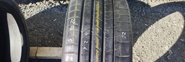 Pirelli P Zero PZ4 275/40 R22