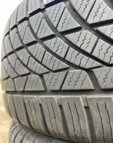 Hankook Kinergy 4S H740 225/45 R17